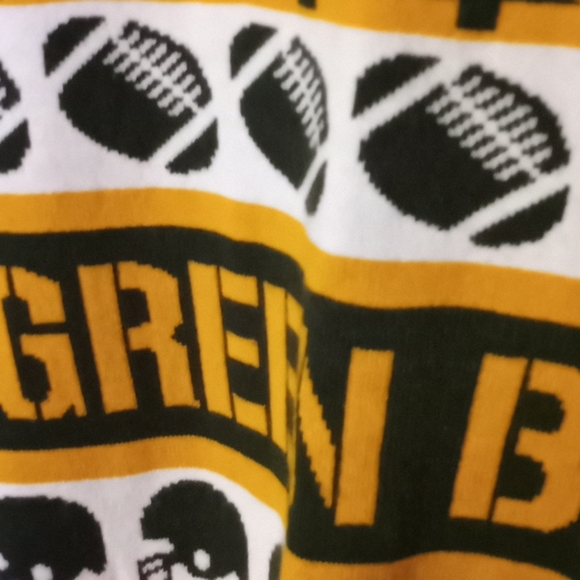Green Bay Packers ugly Christmas sweater - Picture 3 of 5